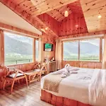 Hotel Nirosha, Manali