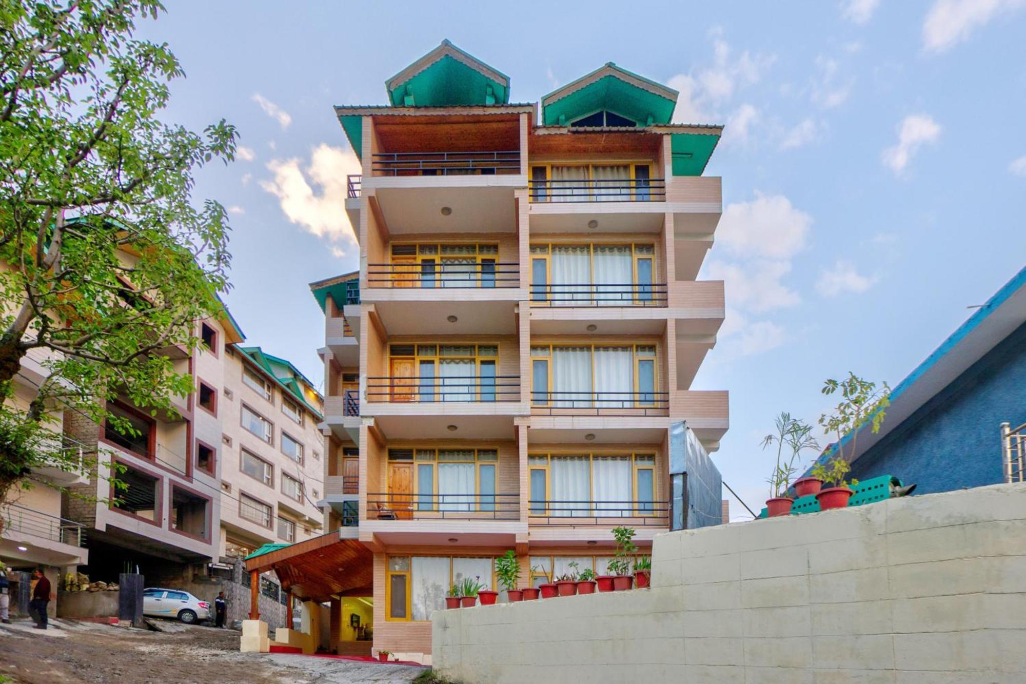 Hotel Nirosha,